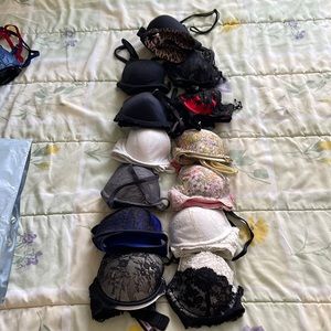 Lot of 13 32C bras